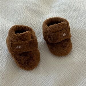 Uggs Baby Bixee Chestnut Brown Velcro Shoes